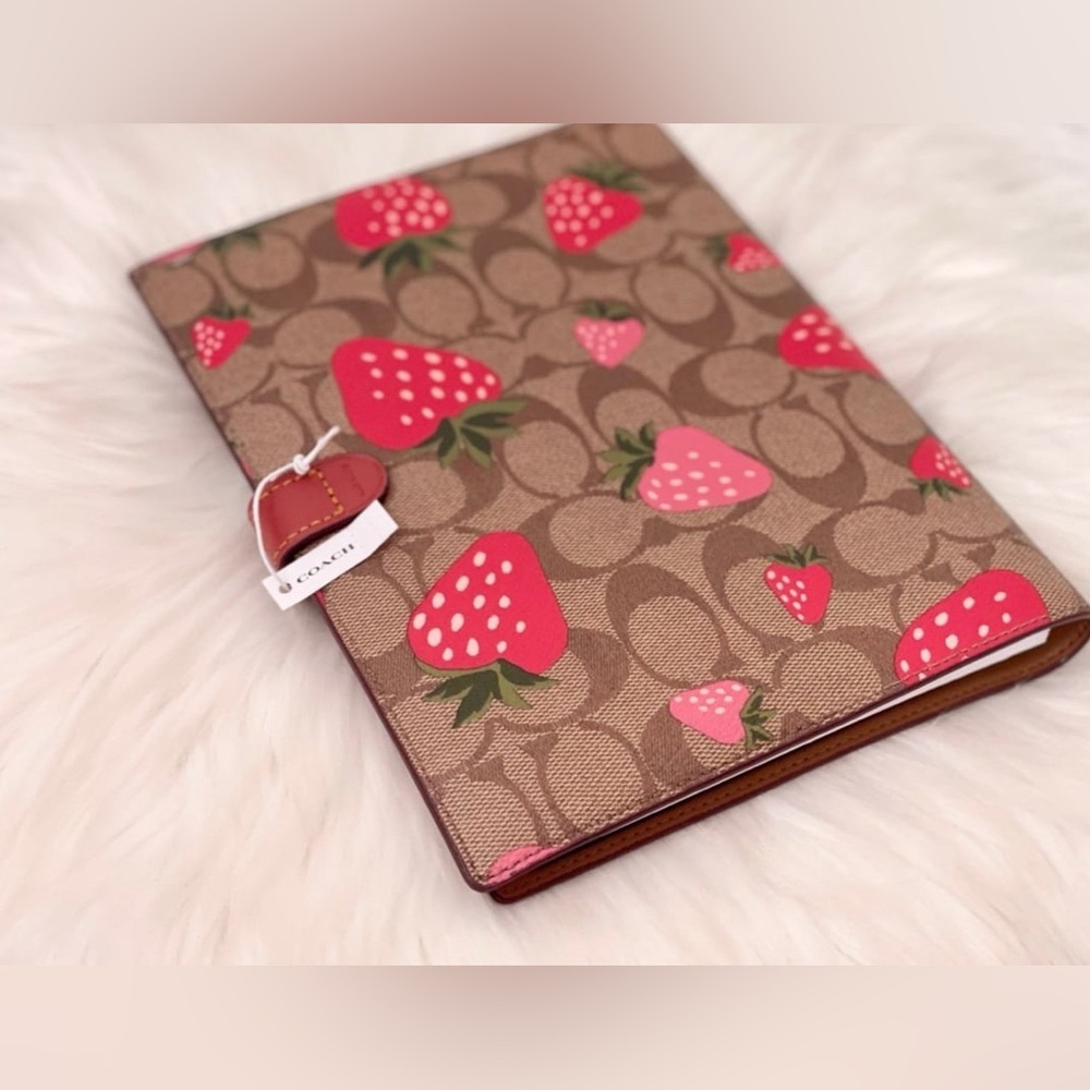 Coach Notebook with Wild Strawberry Print in Signature Canvas in Khaki CH386 NWT - Picture 5 of 10